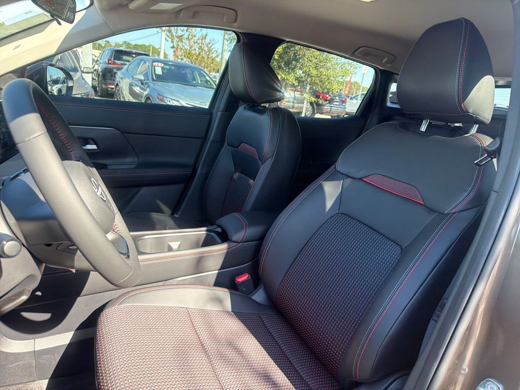 New 2026 Nissan Kicks SR 4D Sport Utility