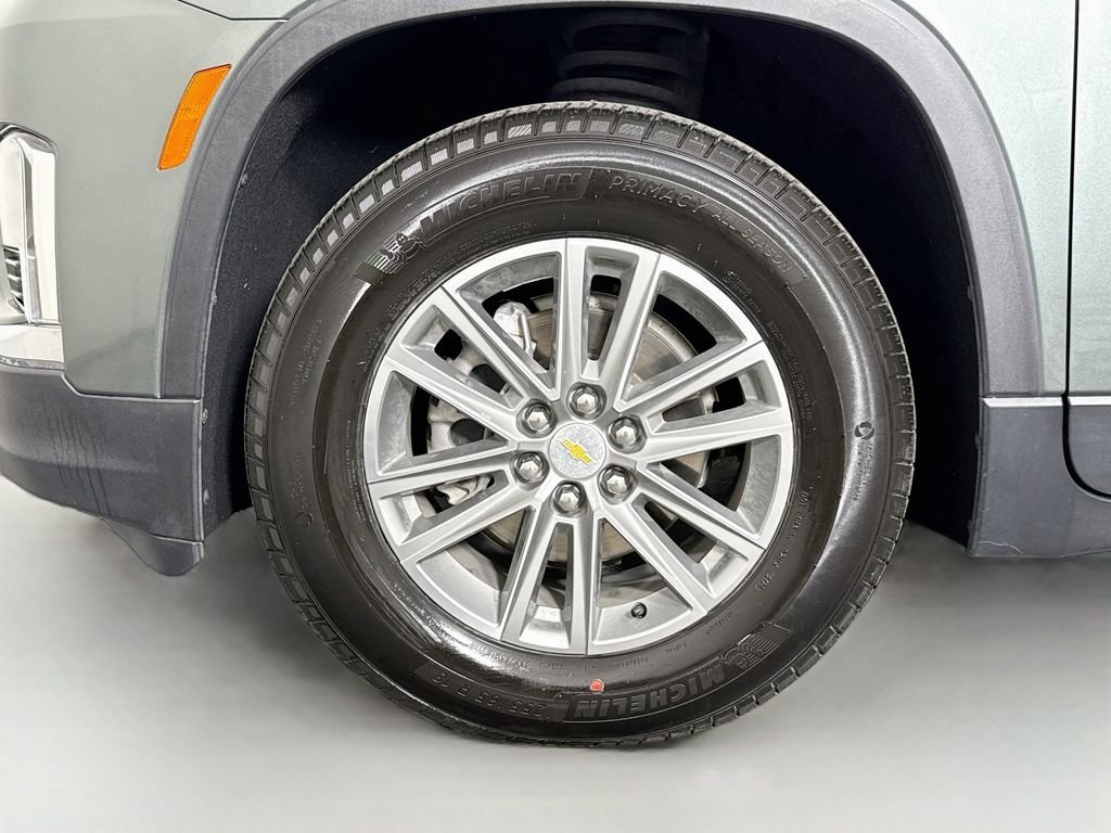 Used 2022 Green Chevrolet LT image 30