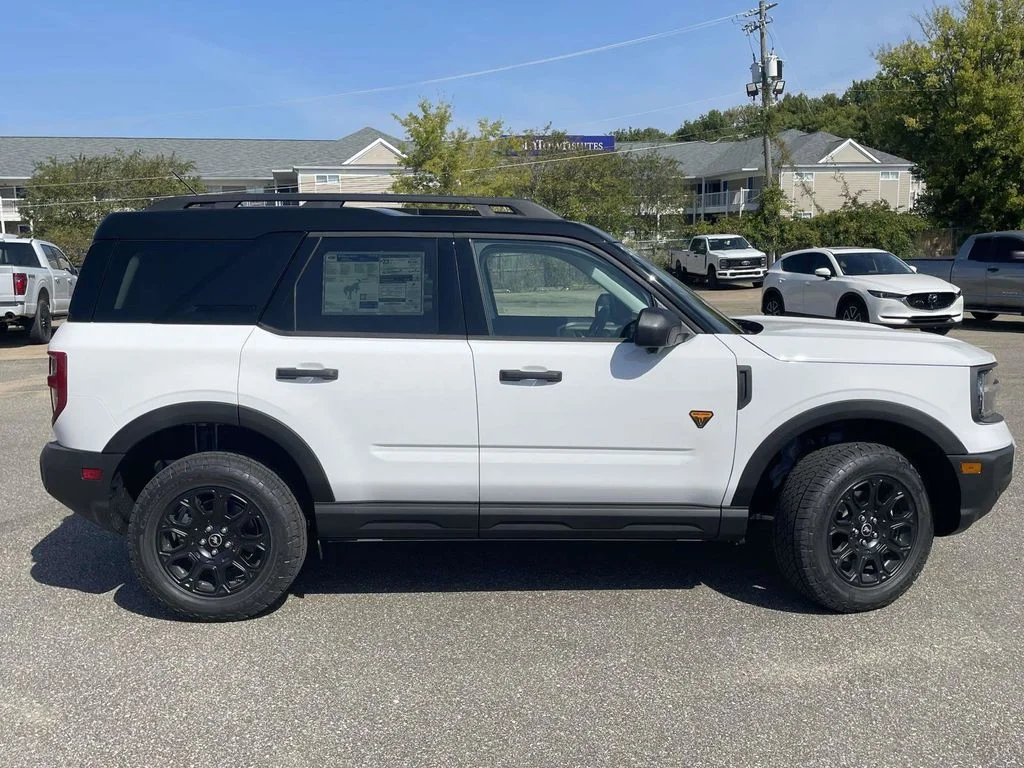 New 2025 Oxford White Ford Badlands® image 2