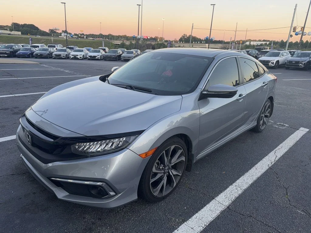 Used 2020 Silver Honda Touring image 1