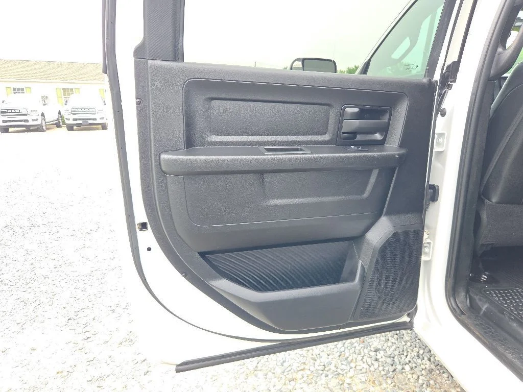 Used 2022 White Ram Tradesman image 25