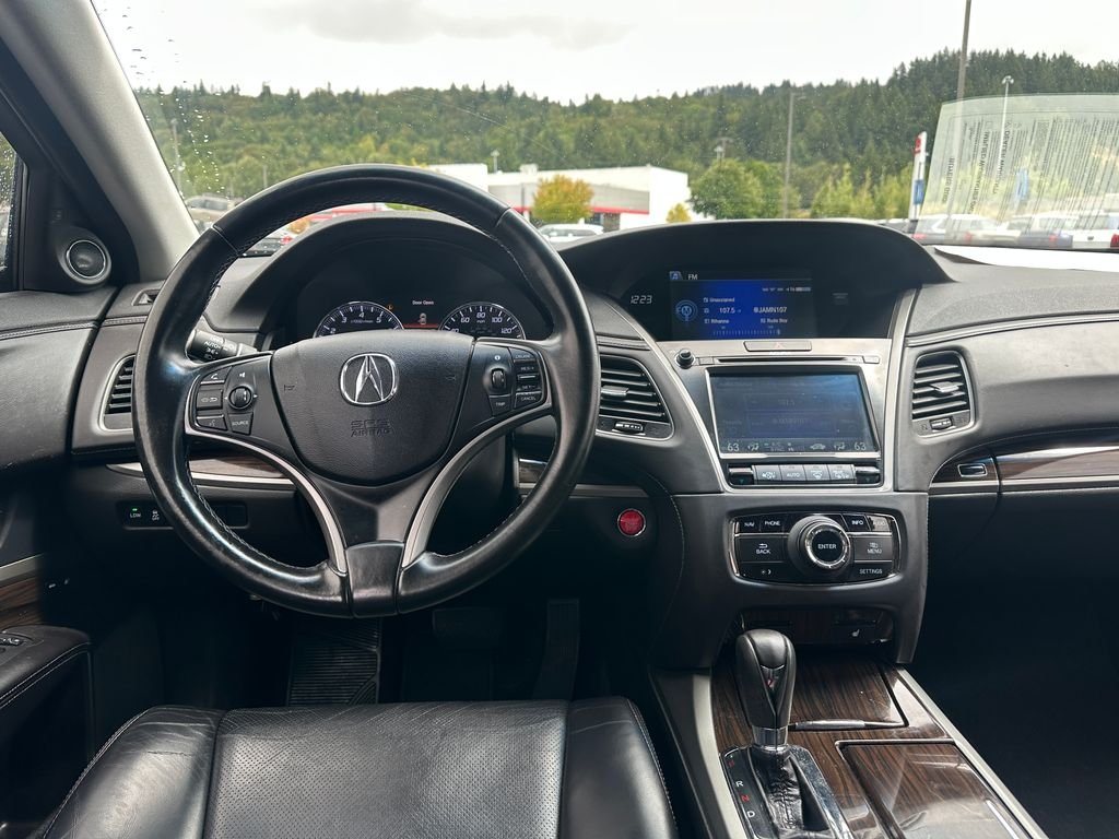 Used 2014  Acura Base image 15