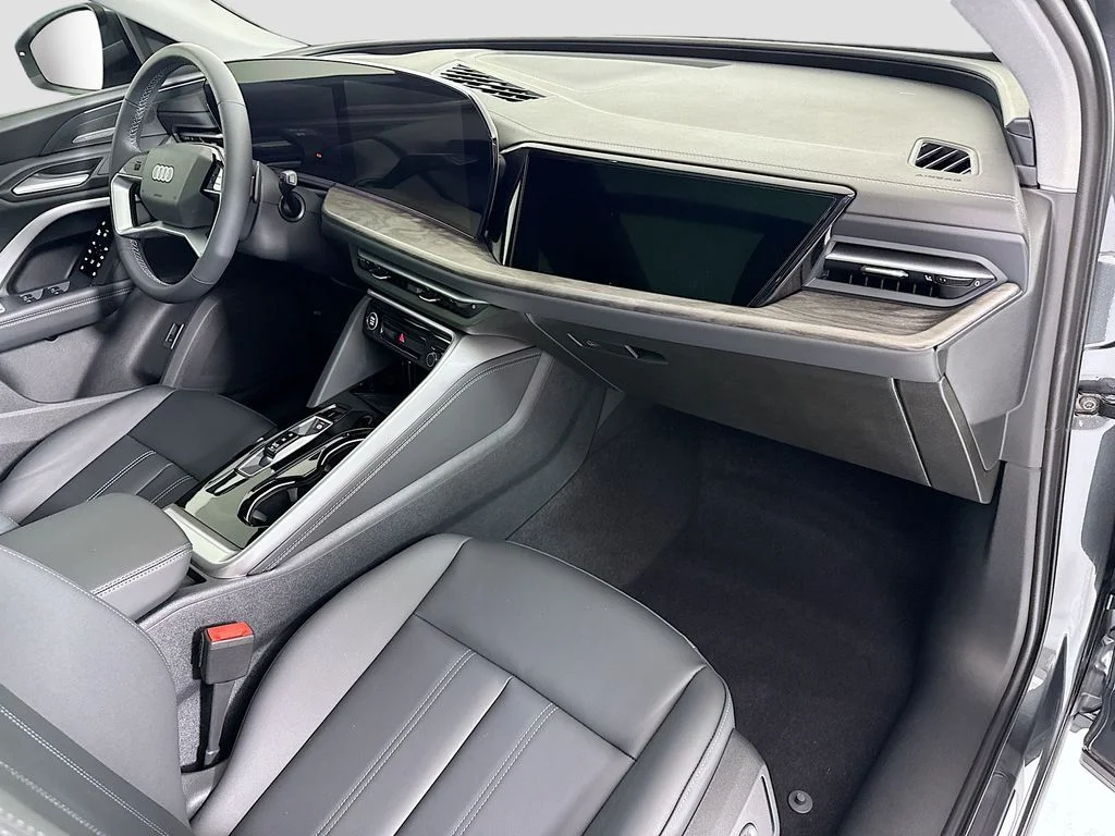 New 2026  Audi Premium Plus image 18