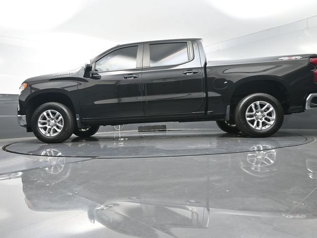 Used 2024 Black Chevrolet LT image 32