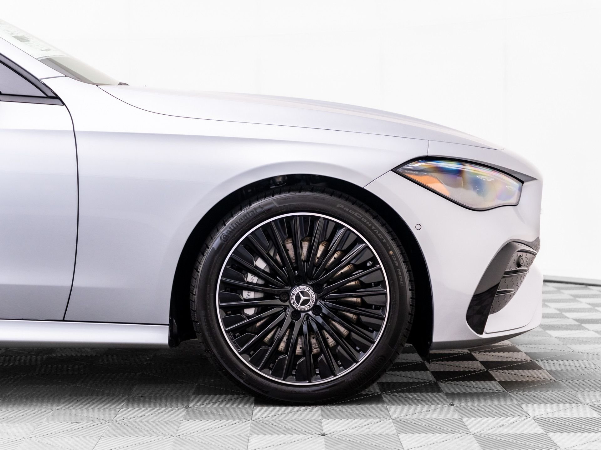 New 2027 Cirrus Silver Metallic Mercedes-Benz CLE 450 image 36