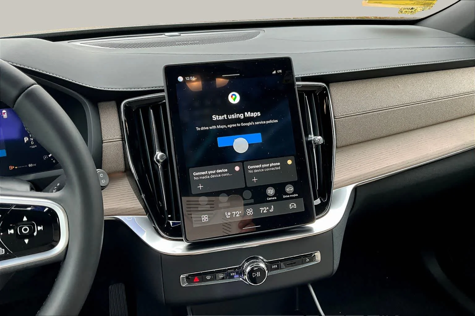 New 2026 Vapour Grey Volvo Plus image 8