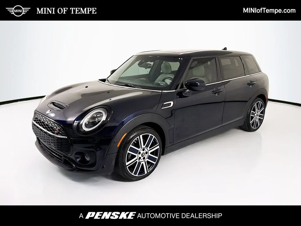 2024 MINI Clubman Cooper S's photo
