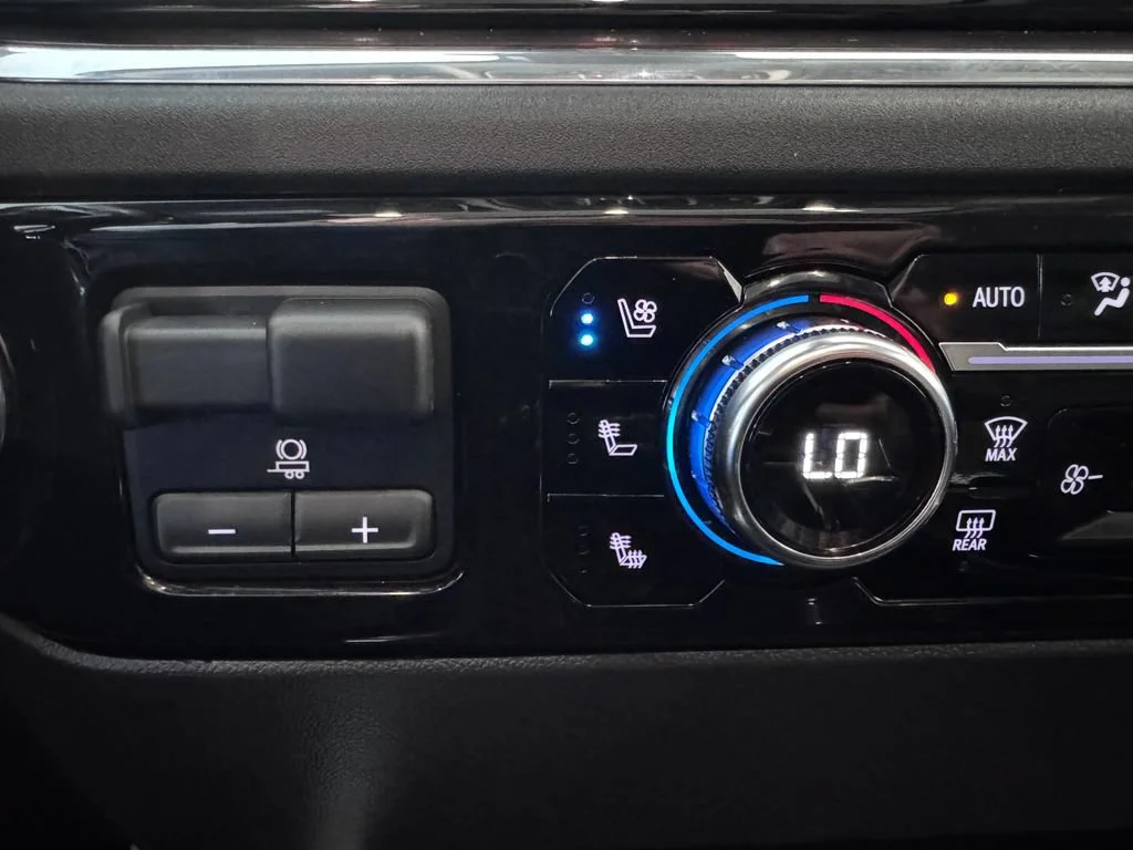 2023 GMC Sierra 1500 SLT - Photo 25