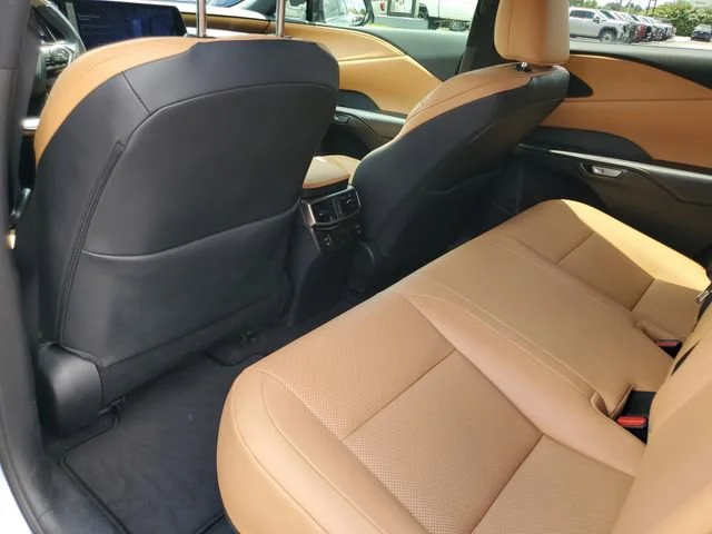 Used 2023 Iridium Lexus RX 350h image 23