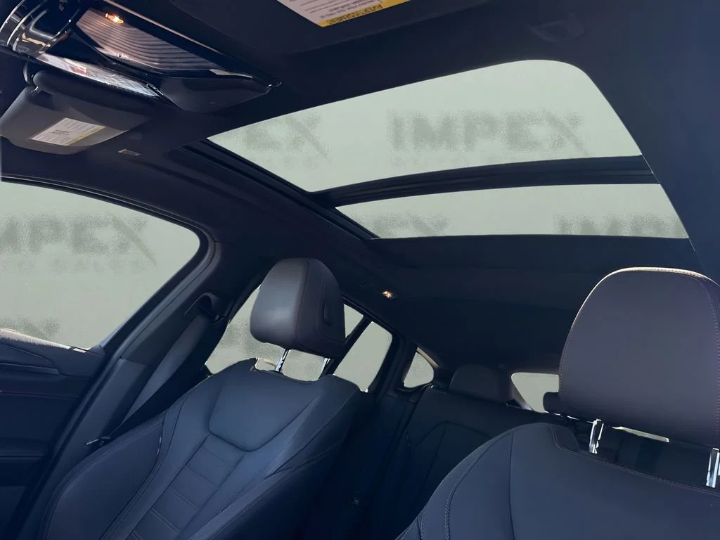 Used 2024  BMW M40i image 8