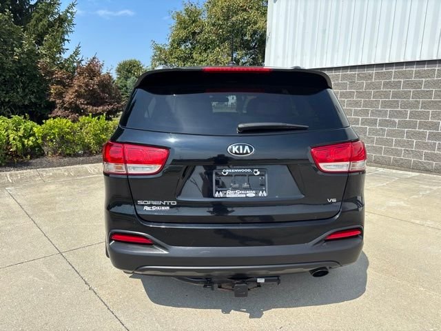 Used 2018 Black Kia LX image 7