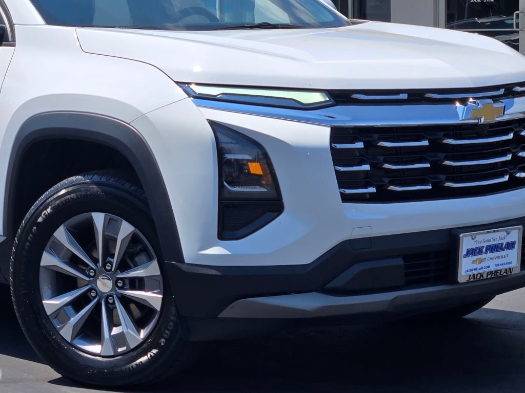 2025 Chevrolet Equinox LT - Photo 3