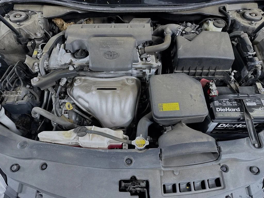 Used 2015 Black Toyota  image 30