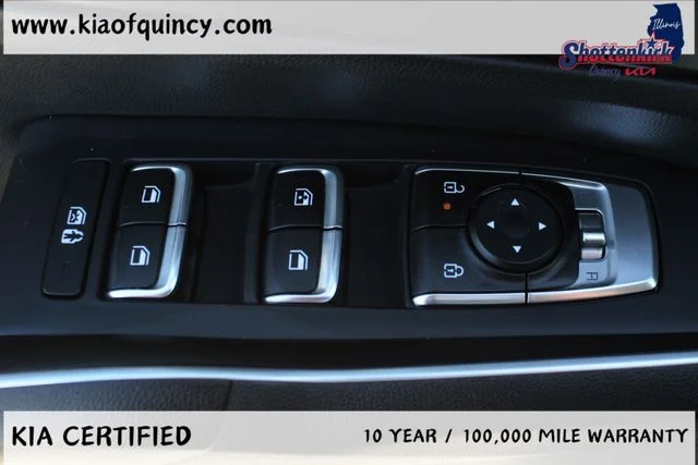 Used 2024 Black Kia S image 20