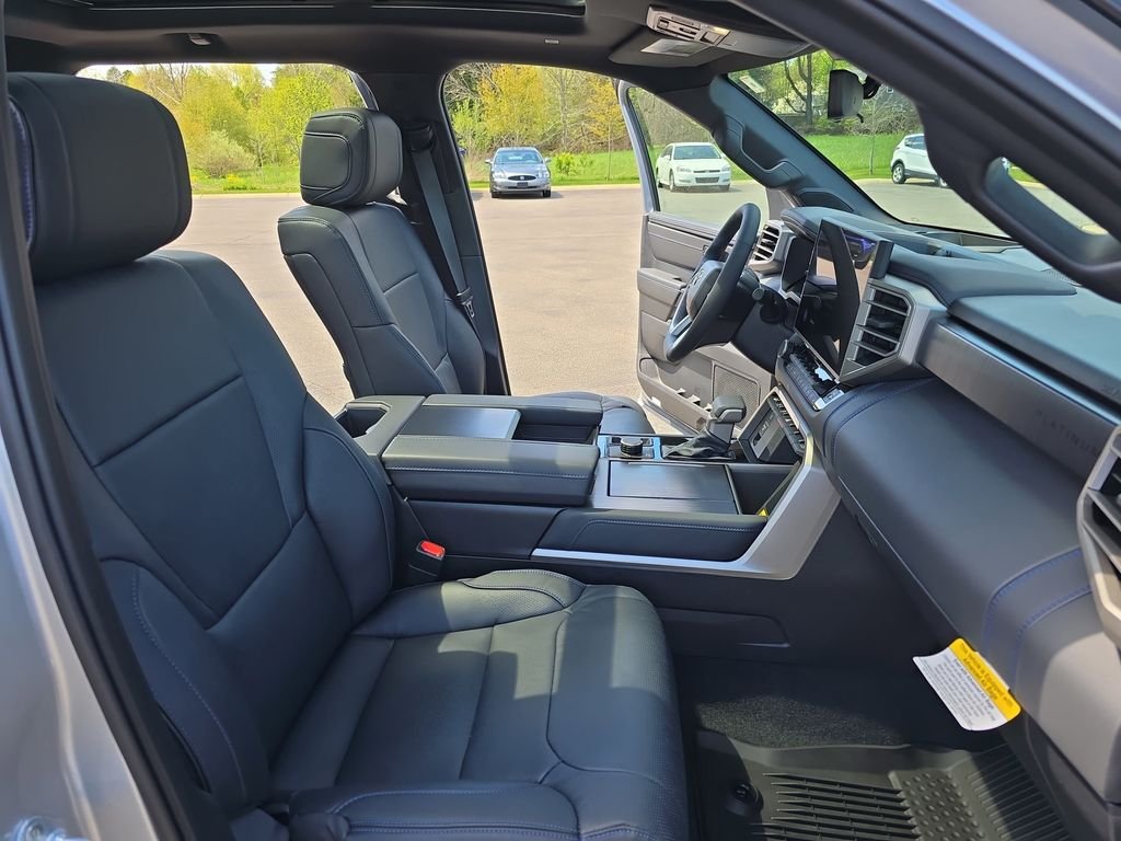 2026 Toyota Tundra Platinum - Photo 13