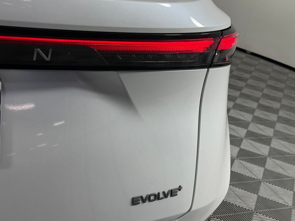 Used 2024 White Nissan EVOLVE+ image 14
