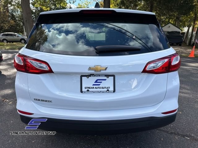 2020 Chevrolet Equinox LS photo 4