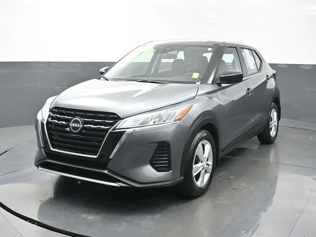 2025 Nissan Kicks Play 1.6 FWD's photo
