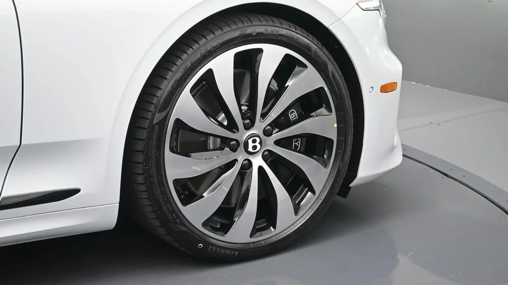New 2026 White Bentley  image 6