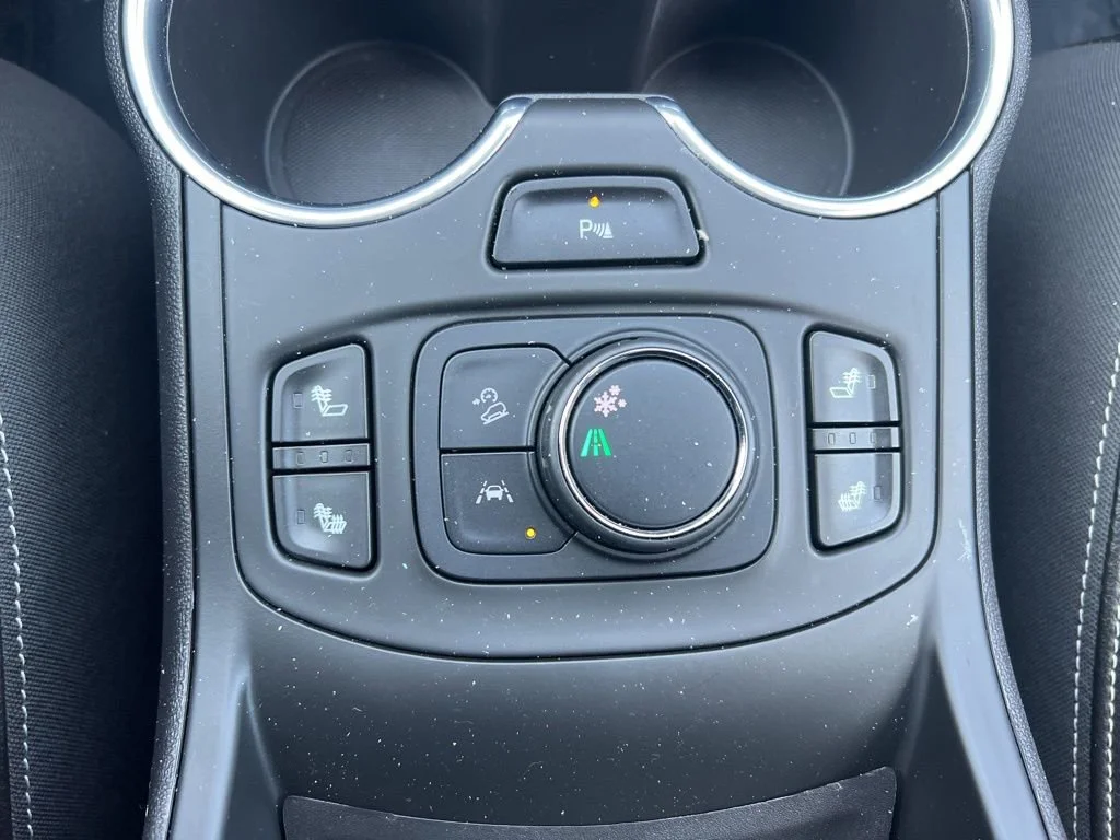2022 GMC Terrain SLT - Photo 19