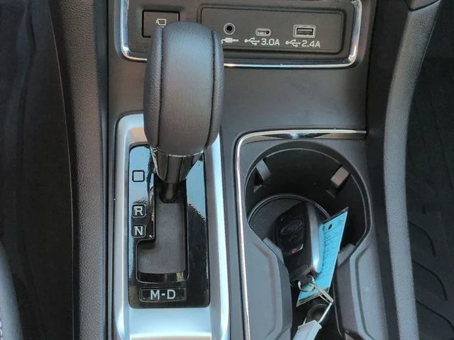 Used 2026 White Subaru Limited image 31