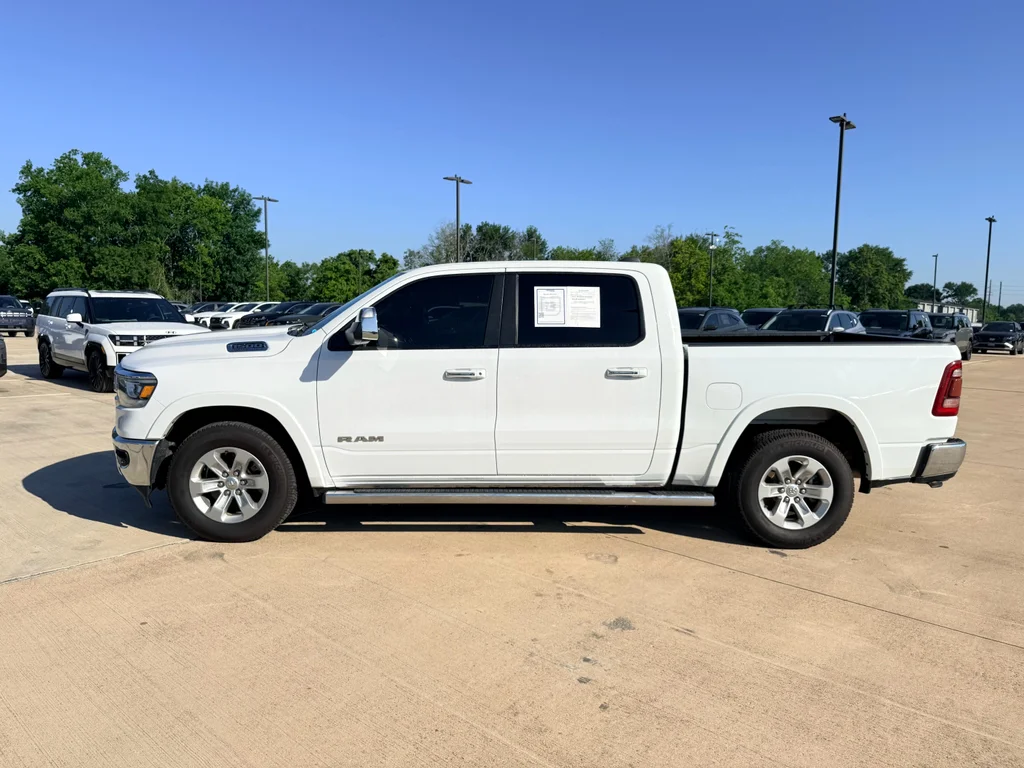 Used 2022 Bright White Clearcoat Ram Laramie image 9