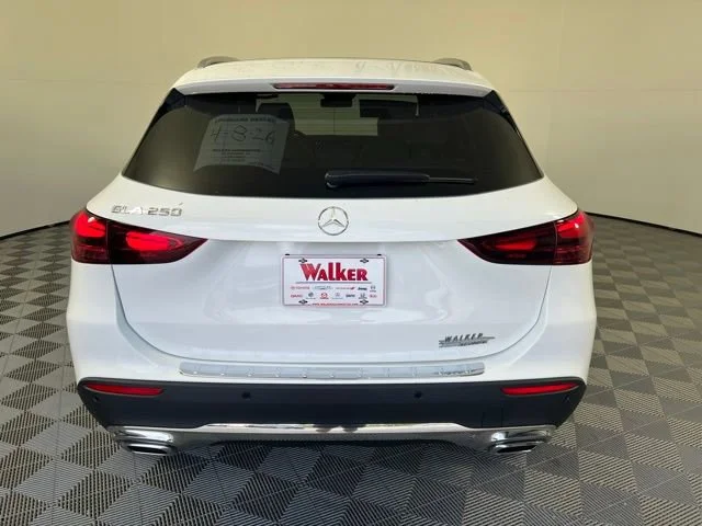New 2026 Polar White Mercedes-Benz GLA 250 image 49