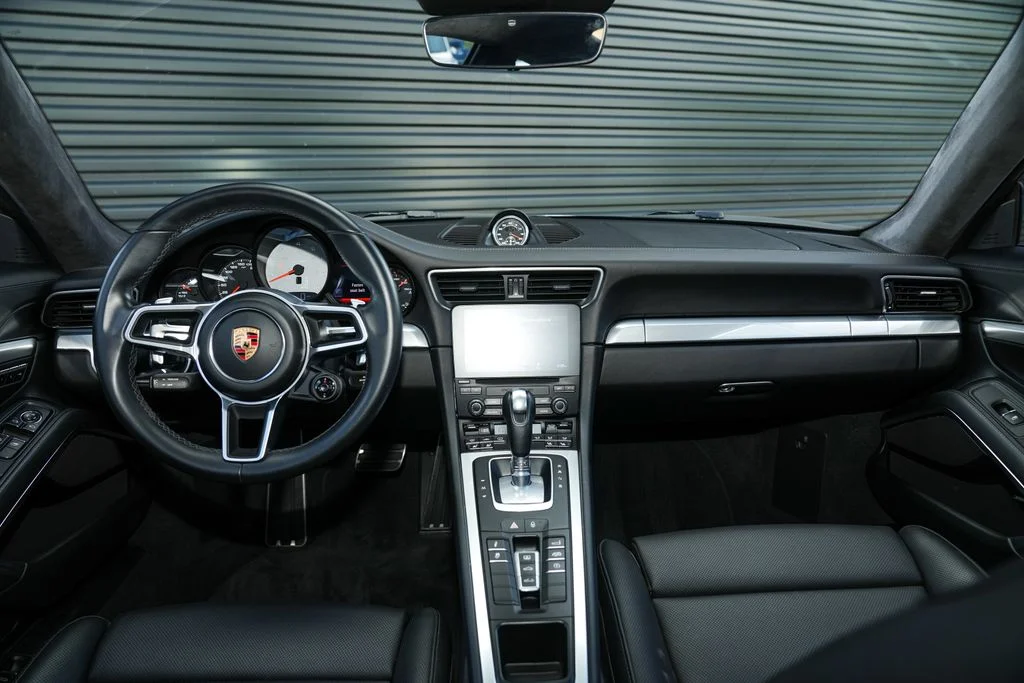 Certified Used 2018  Porsche Carrera S image 23