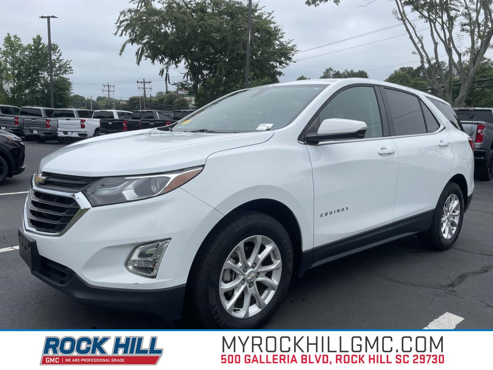 Used 2018 Summit White Chevrolet LT image 1