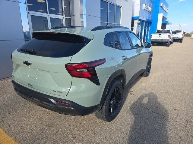 2026 Chevrolet Trax Activ - Photo 8