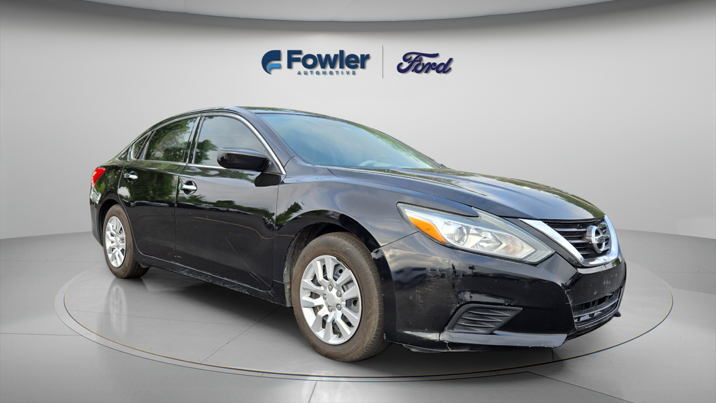 2017 Nissan Altima 2.5 S's photo