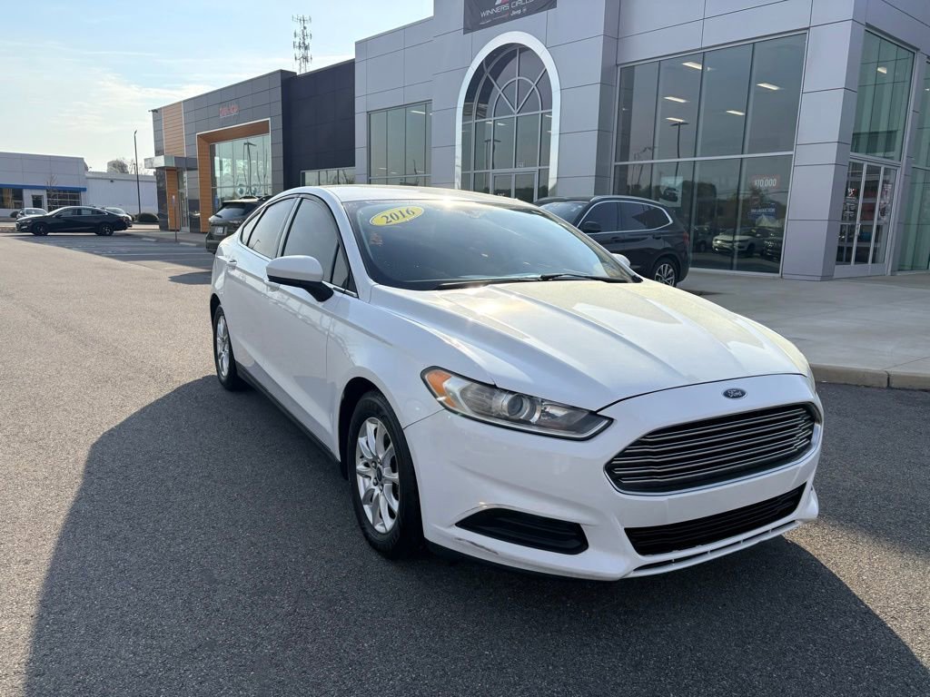 2016 Ford Fusion S