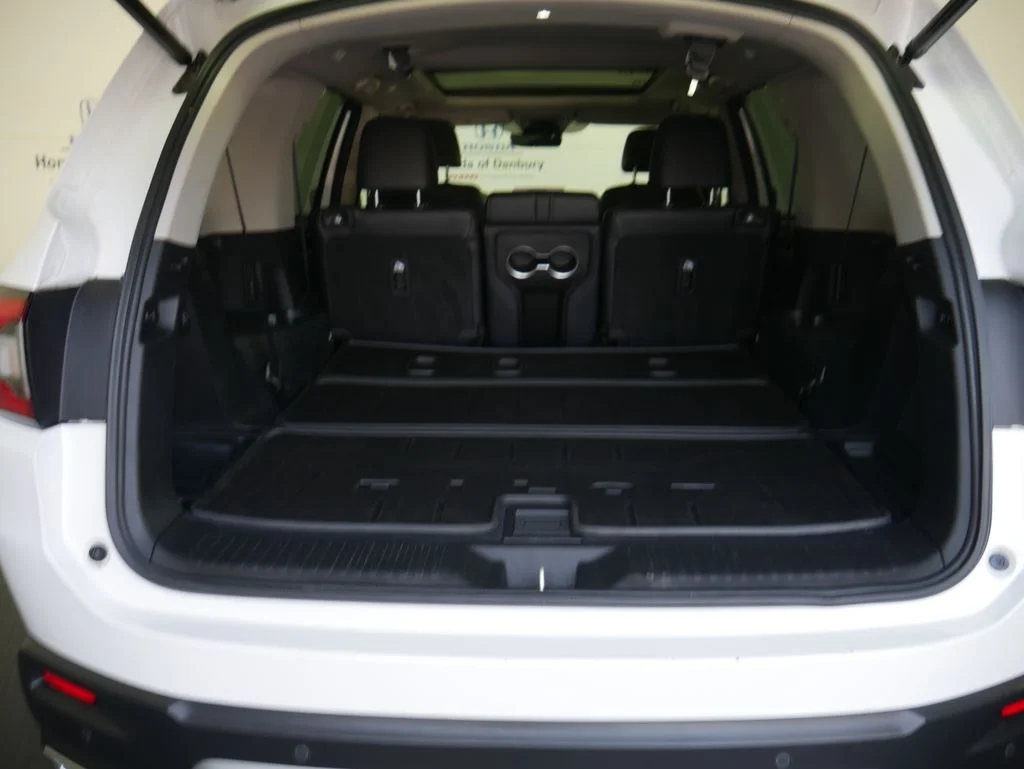 2023 Honda Pilot Touring - Photo 10