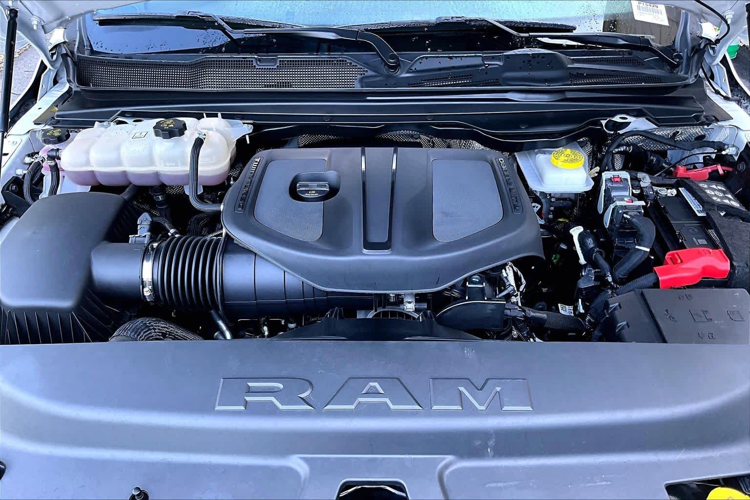 Used 2025 Bright White Clearcoat Ram Big Horn image 32