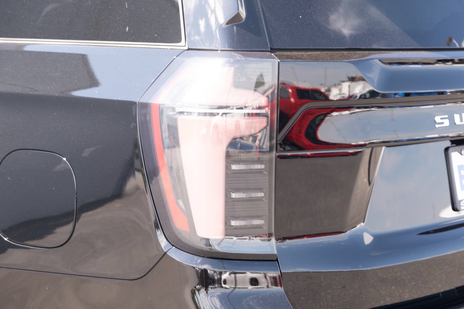2026 Chevrolet Suburban Premier - Photo 29