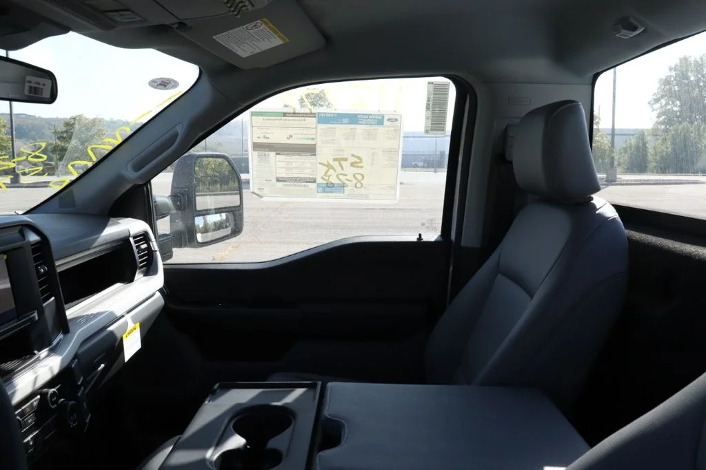 New 2026 Oxford White Ford F-250® XL image 11