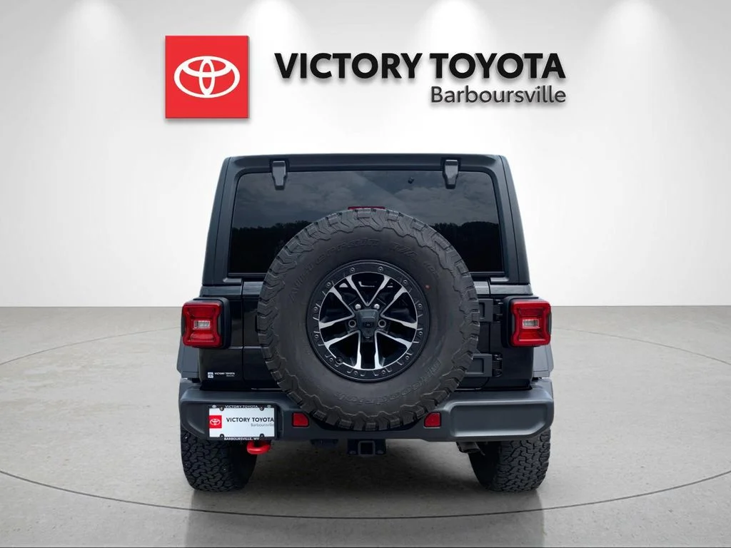 Used 2024 Black Jeep Rubicon image 4