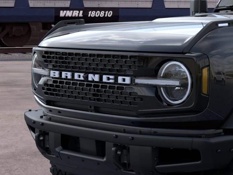 New 2026 Shadow Black Ford Badlands image 19