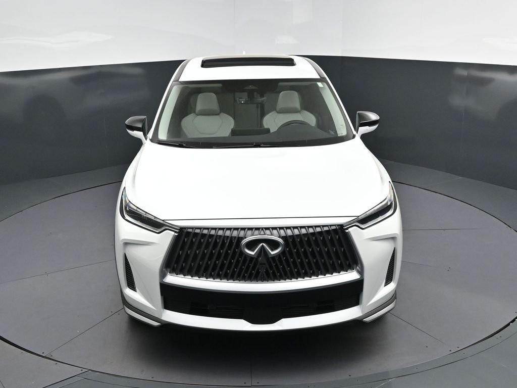 Certified Used 2026 White INFINITI PURE image 38