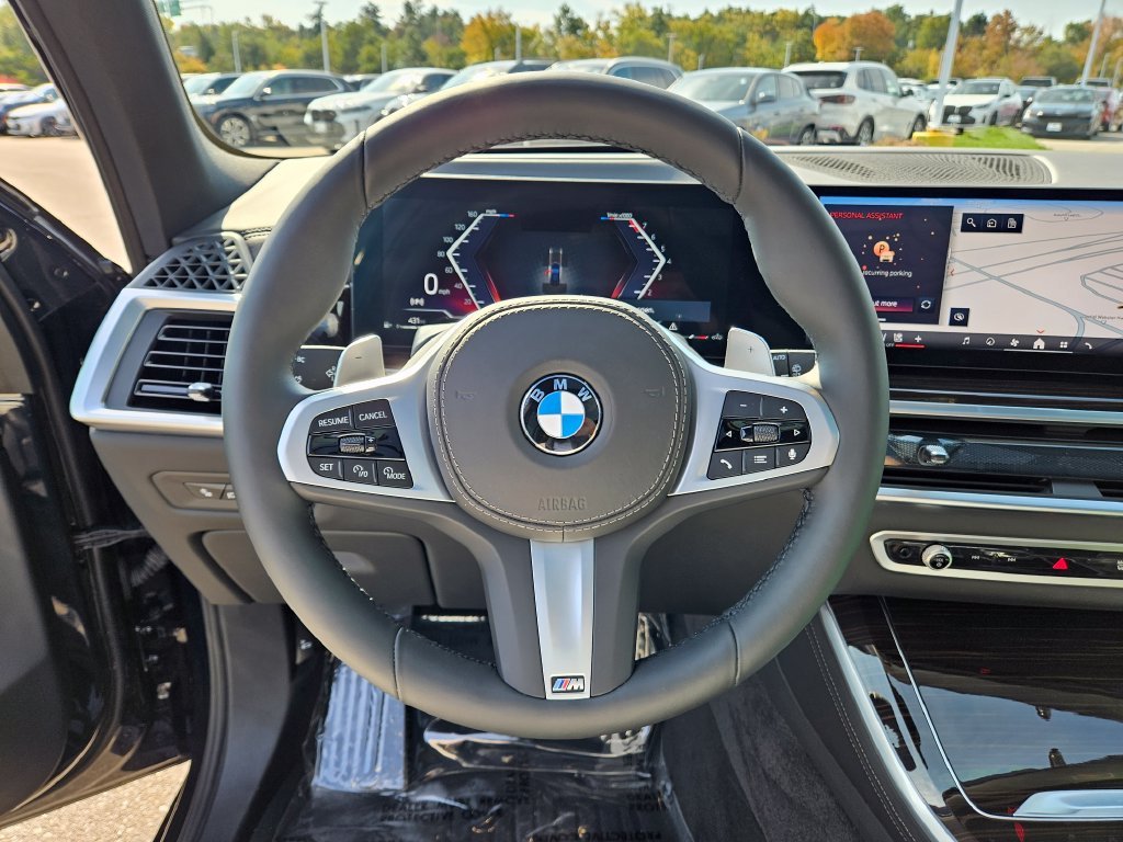 Certified Used 2025 Carbon Black Metallic BMW xDrive40i image 27