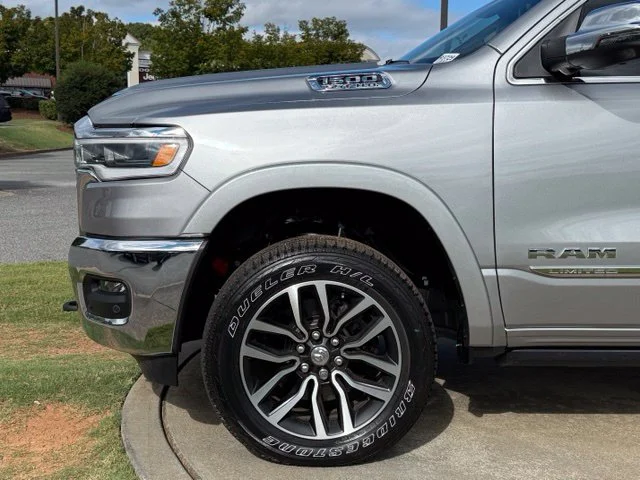 New 2025 Billet Silver Metallic Clear-Coat Exterior Paint RAM Limited image 12