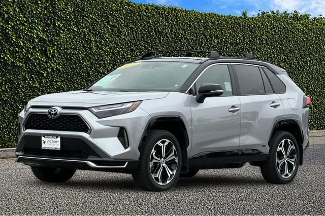 Certified Used 2025 Silver Toyota XSE image 8