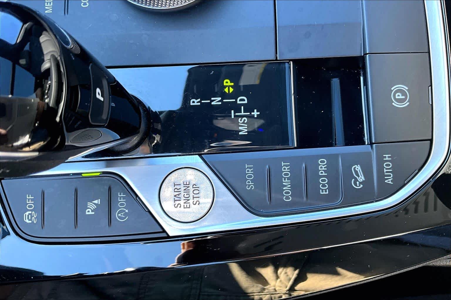 Certified Used 2023 Alpine White BMW xDrive30i image 35