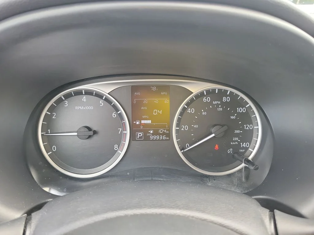 Used 2024 White Nissan S image 32
