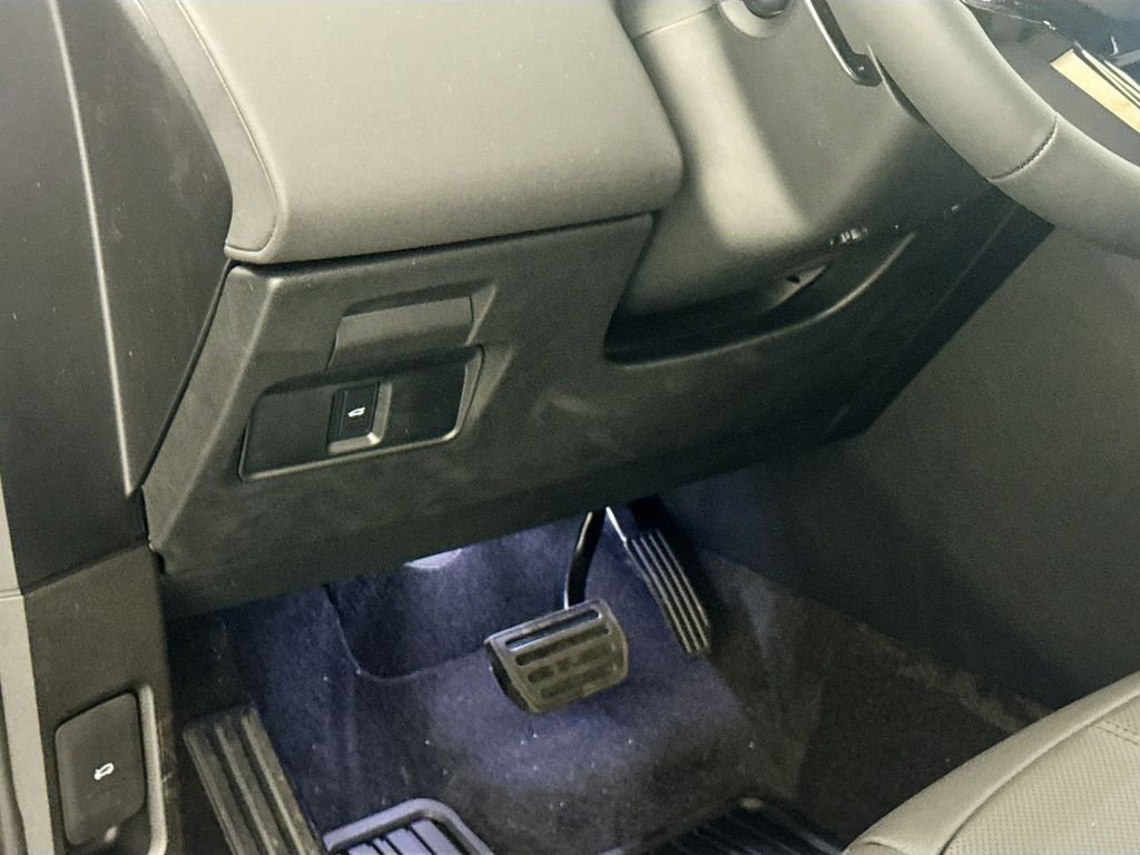 New 2026 Eiger Grey Land Rover Core S image 10