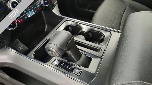 New 2026 Oxford White Ford XLT image 15