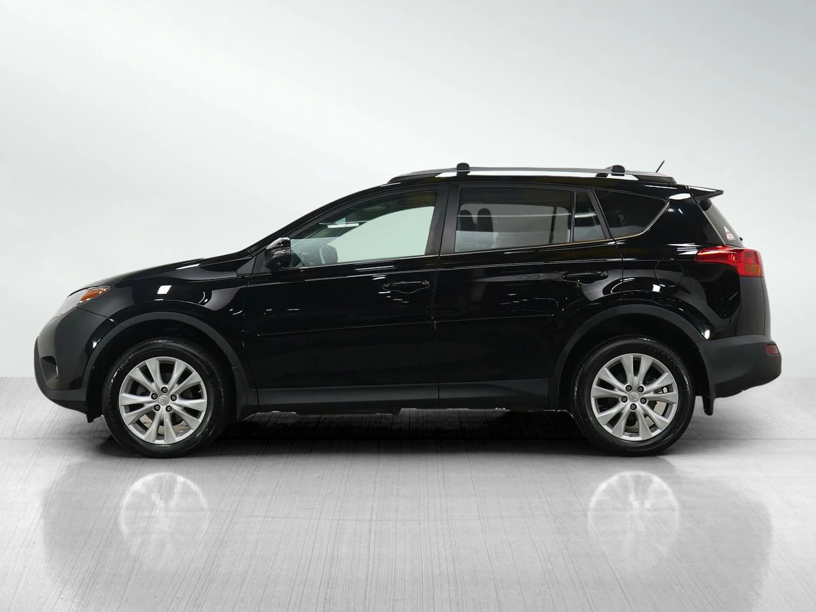 Used 2015 Black Toyota AWD 4dr Limited image 2