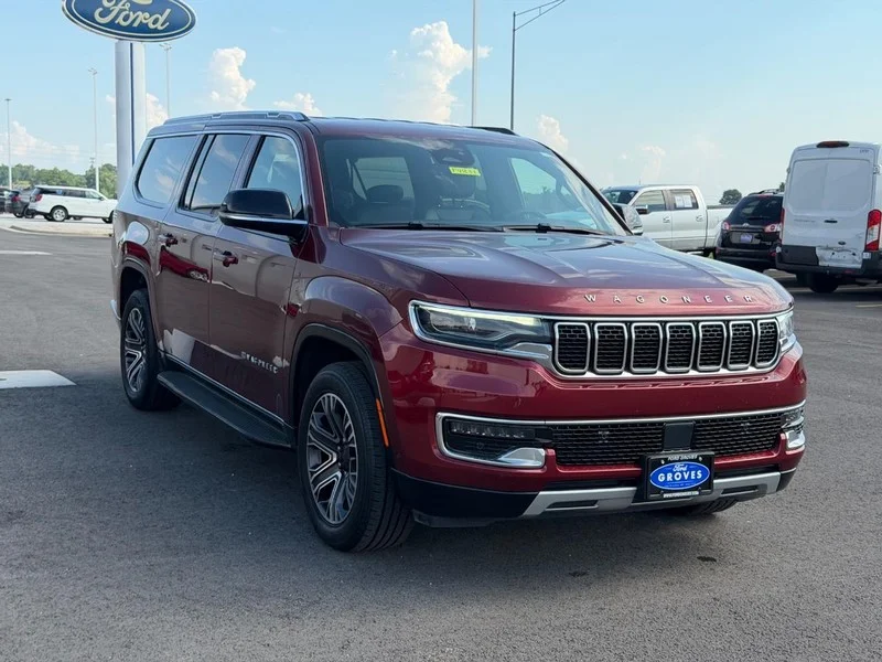 Certified Used 2024 Velvet Red Pearlcoat Jeep Series II image 3