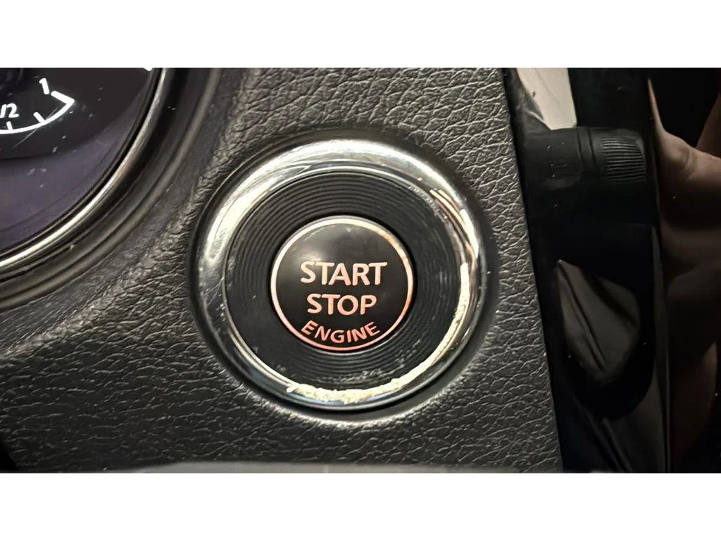 Used 2019 Scarlet Ember Tintcoat Nissan SL FWD 2.5L image 20