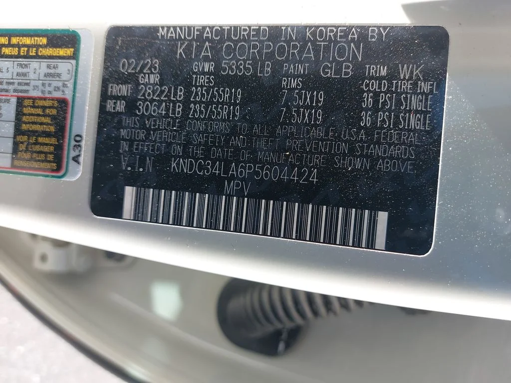 Used 2023 White Kia Wind image 33